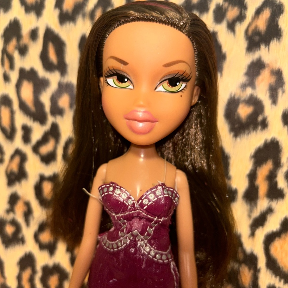 Bratz Hairstyle Yasmin Full Hair Doll